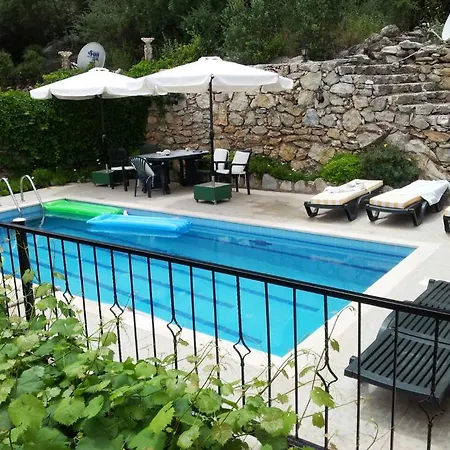 Villa Paradise